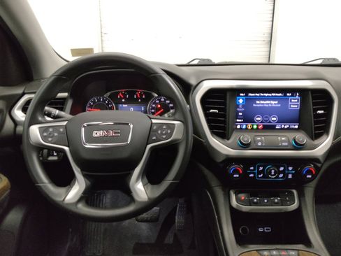 Used 2022 GMC Acadia SLE FWD image 22