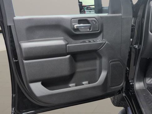 New 2026 Chevrolet Silverado 2500 Custom w/ Custom Value Package AWD/4WD image 7