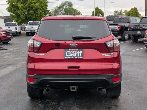 Used 2017 Ford Escape Titanium AWD/4WD image 5