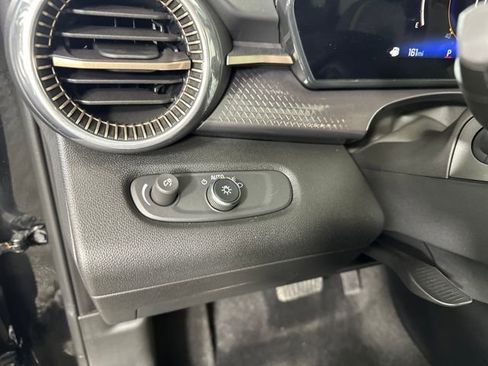 Used 2025 Chevrolet Trax ACTIV w/ Driver Confidence Package image 25