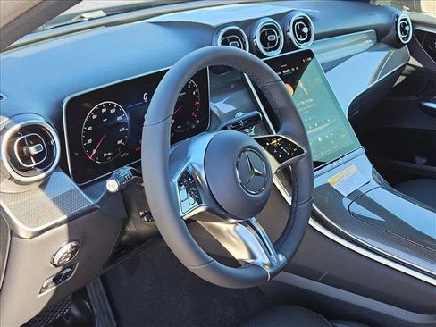 New 2026 Mercedes-Benz GLC 300 image 3