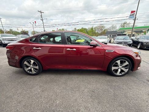 Used 2019 Kia Optima S FWD image 4