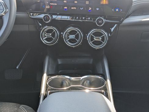 New 2025 Chevrolet Blazer EV LT w/ Midnight/Sport Edition image 19