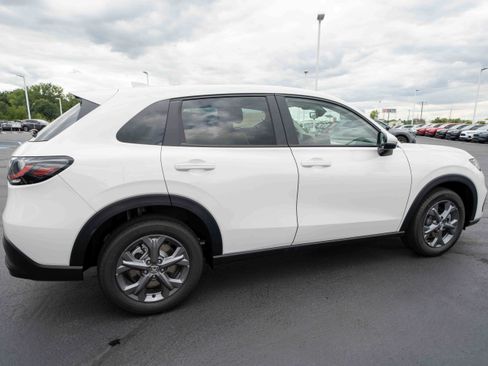 New 2026 Honda HR-V LX image 6