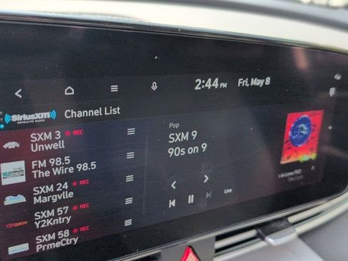 Used 2025 Hyundai Elantra Limited FWD image 19