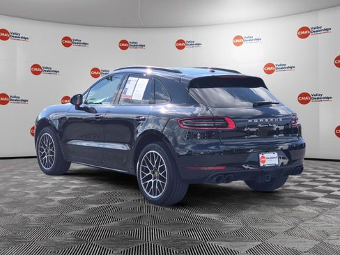 Used 2017 Porsche Macan Turbo AWD/4WD image 7