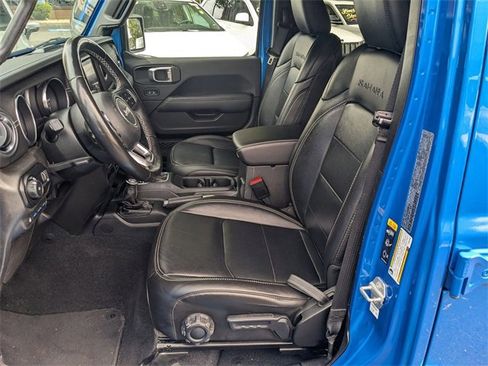 Used 2023 Jeep Wrangler Unlimited Sahara w/ Cold Weather Group image 6