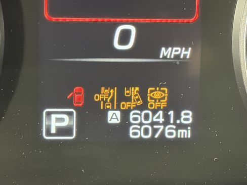 Used 2025 Subaru Ascent Bronze Edition w/ Popular Package #2 image 5