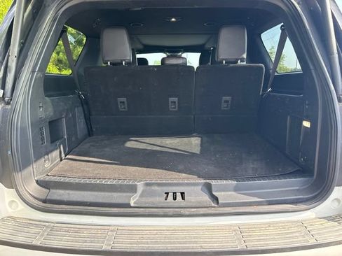 Used 2022 Ford Expedition Max Limited AWD/4WD image 11