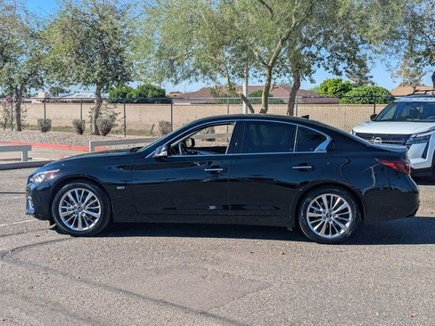 Used 2019 INFINITI Q50 Luxe w/ Essential Package (3.0T Luxe) image 3