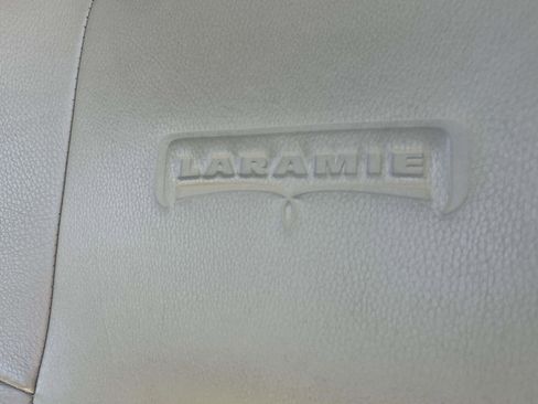 Used 2014 RAM 2500 Laramie image 10