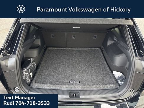 New 2026 Volkswagen Tiguan SEL R-Line image 13