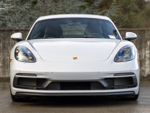 Certified 2024 Porsche 718 Cayman GT4 image 8