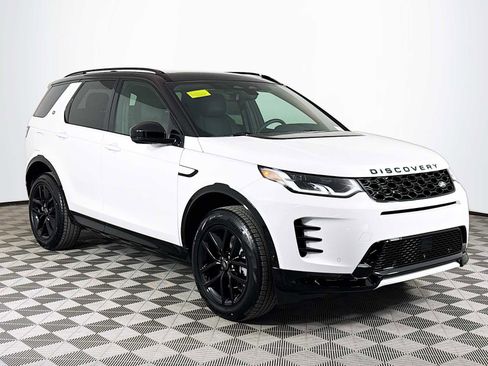 New 2026 Land Rover Discovery Sport Landmark image 3
