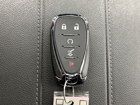 Used 2023 Chevrolet Traverse LT w/ LPO, Floor Liner Package AWD/4WD image 22