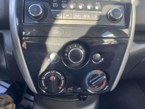 Used 2015 Nissan Versa Note SV FWD image 18