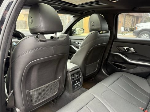 Used 2020 BMW 330i xDrive 330i xDrive w/ Convenience Package image 12