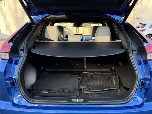 Used 2024 Mitsubishi Eclipse Cross SE image 8