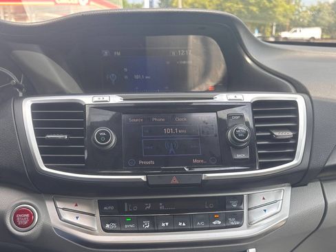 Used 2015 Honda Accord EX-L image 22