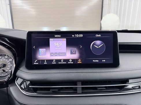Certified 2025 INFINITI QX60 Pure FWD image 16