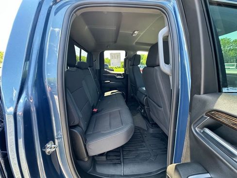 Used 2024 GMC Sierra 1500 SLE w/ Preferred Package AWD/4WD image 18