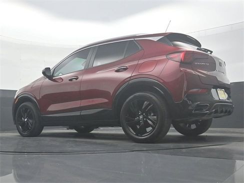 Used 2025 Buick Encore GX Sport Touring w/ Comfort Package image 31