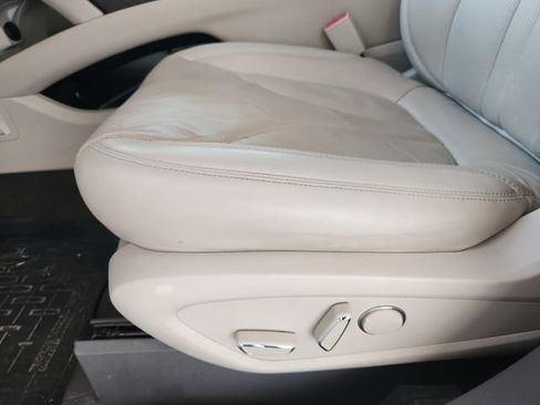 Used 2018 Lincoln MKX Reserve w/ Lincoln MKX Climate Package FWD image 23