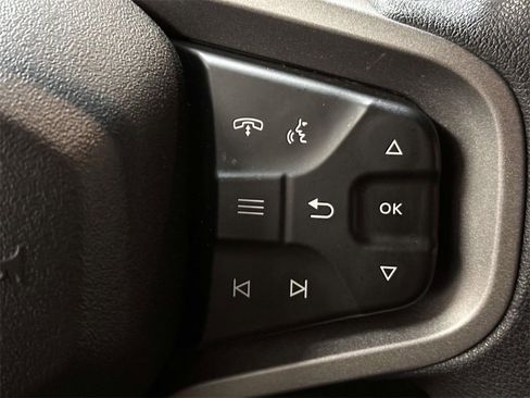 Used 2023 Ford Bronco Base image 20