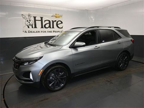 Used 2024 Chevrolet Equinox RS image 33