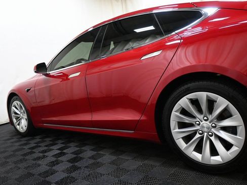 Used 2017 Tesla Model S 90D image 15