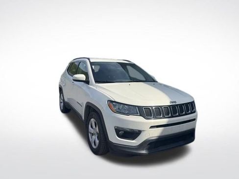 Used 2021 Jeep Compass Latitude FWD image 8