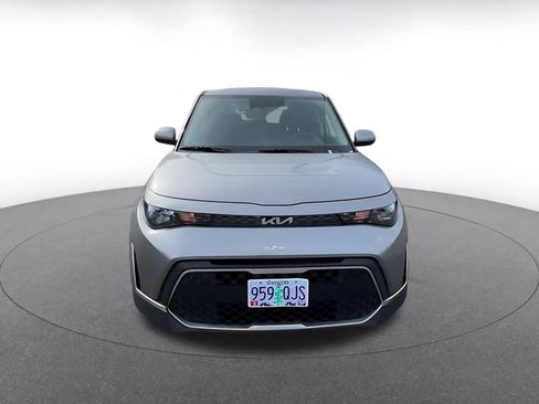 Used 2025 Kia Soul LX w/ LX Technology Package image 4