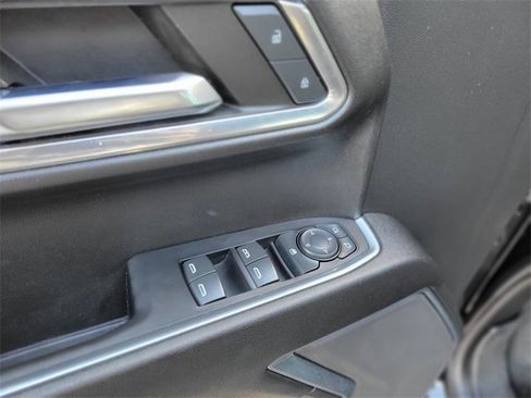 Used 2023 GMC Sierra 1500 Elevation image 15