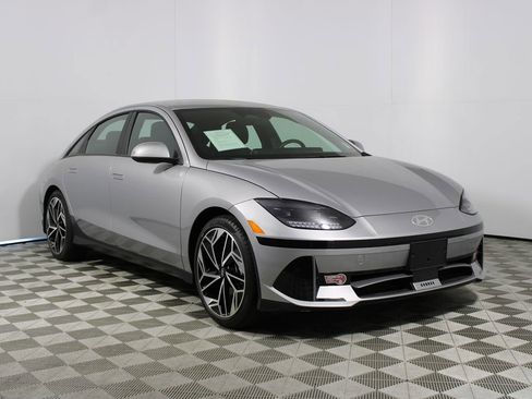 Used 2024 Hyundai Ioniq 6 SEL RWD image 29