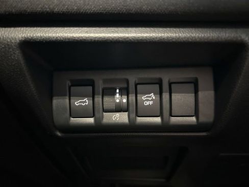 Used 2025 Subaru Outback Premium AWD/4WD image 59