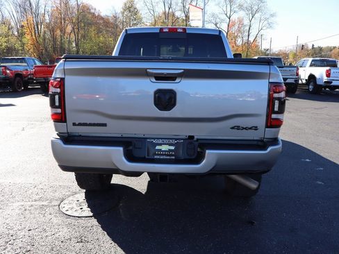Used 2022 RAM 3500 Laramie w/ Night Edition image 35