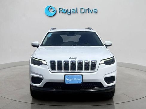 Used 2020 Jeep Cherokee Latitude w/ Cold Weather Group AWD/4WD image 9