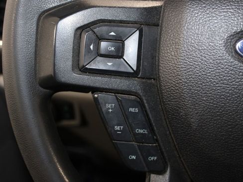 Used 2021 Ford F250 XLT w/ FX4 Off-Road Package AWD/4WD image 21