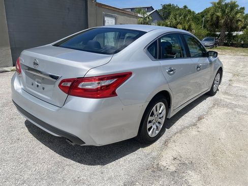 Used 2017 Nissan Altima 2.5 S w/ Power Driver Seat Package FWD image 7
