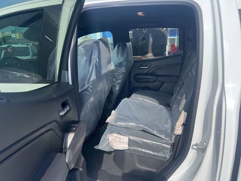 Used 2024 GMC Canyon Elevation image 11