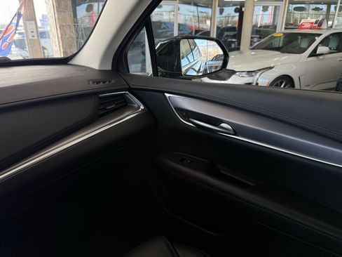 Used 2019 Cadillac XT5 Luxury AWD/4WD image 37