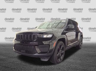 Used 2024 Jeep Grand Cherokee Altitude AWD/4WD video 2