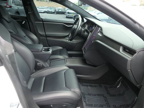 Used 2018 Tesla Model S 75D image 26