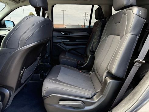 Certified 2023 Jeep Grand Cherokee L Laredo w/ Luxury Tech Group I AWD/4WD image 29