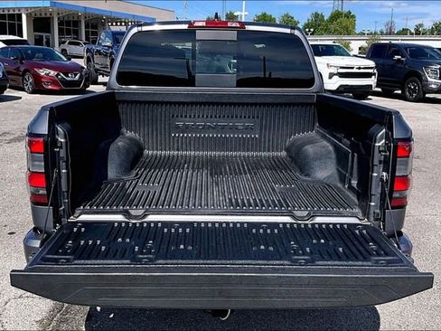 Used 2024 Nissan Frontier PRO-4X AWD/4WD image 34