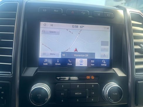 Used 2020 Ford F350 Limited image 19