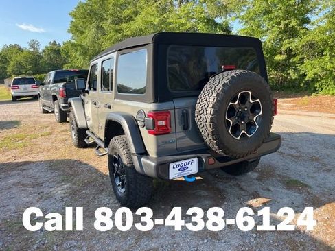 Used 2022 Jeep Wrangler Unlimited Rubicon 4xe w/ Cold Weather Group AWD/4WD image 3
