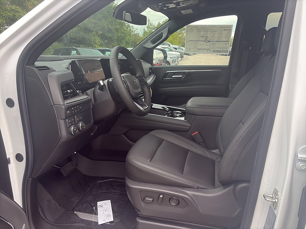 New 2027 Chevrolet Tahoe Z71 w/ Comfort Package AWD/4WD image 9