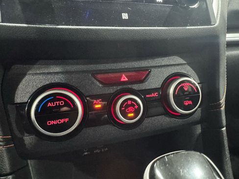 Used 2020 Subaru Crosstrek 2.0i Limited w/ Moonroof Package AWD/4WD image 32