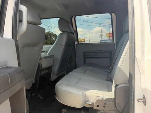 Used 2011 Ford F350 Lariat w/ Lariat Ultimate Pkg AWD/4WD image 8